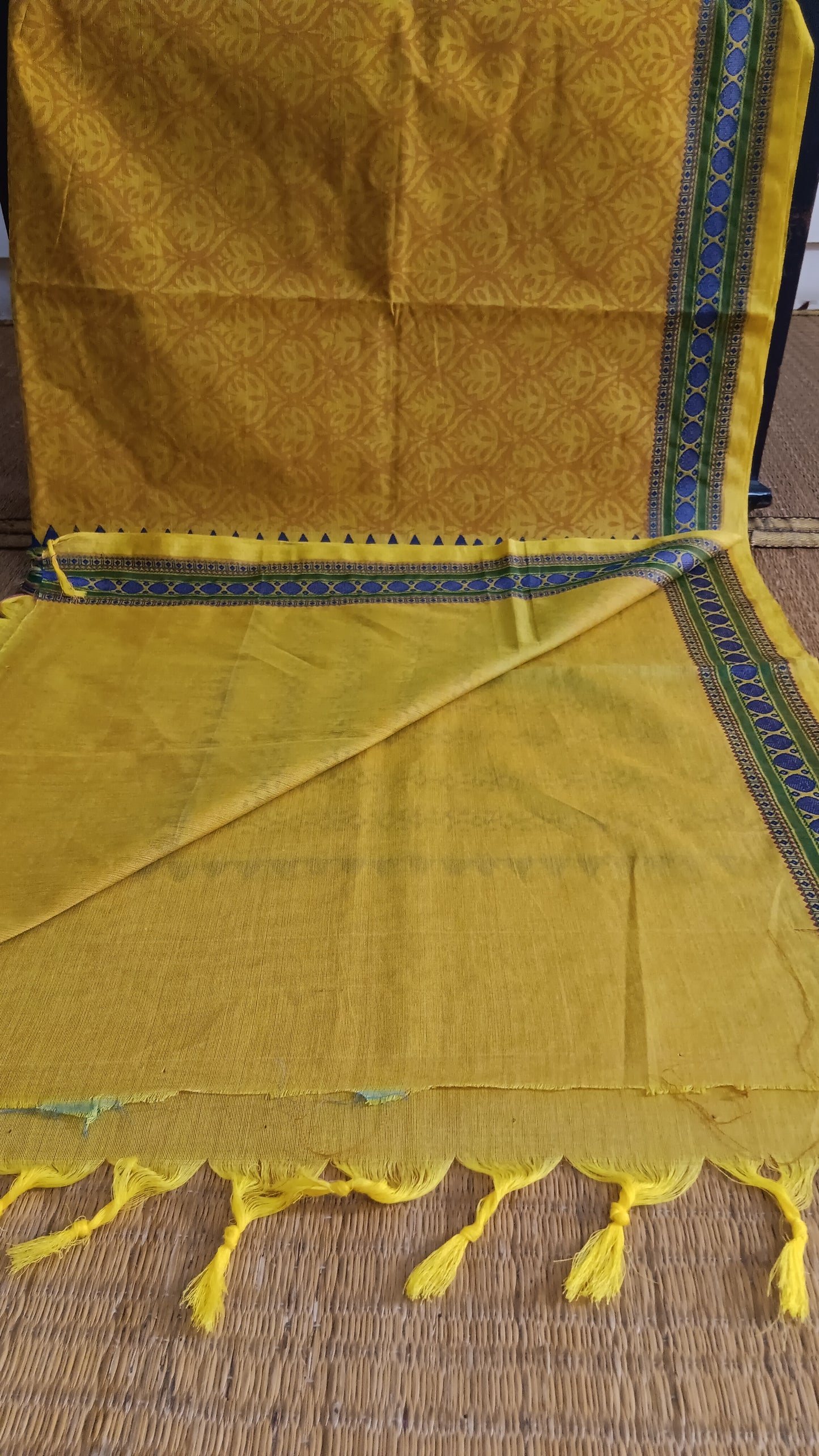 Yellow cotton saree for daily use (DW-505)