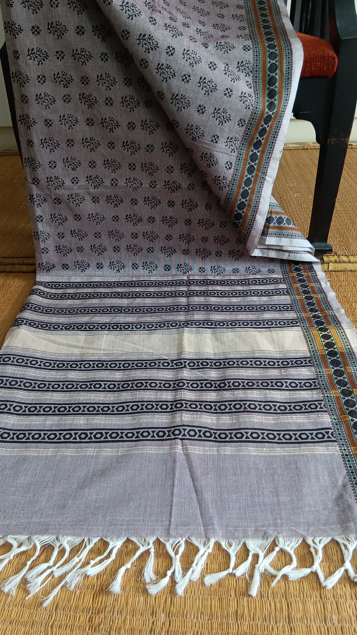 Cotton saree for daily use (DW-137)