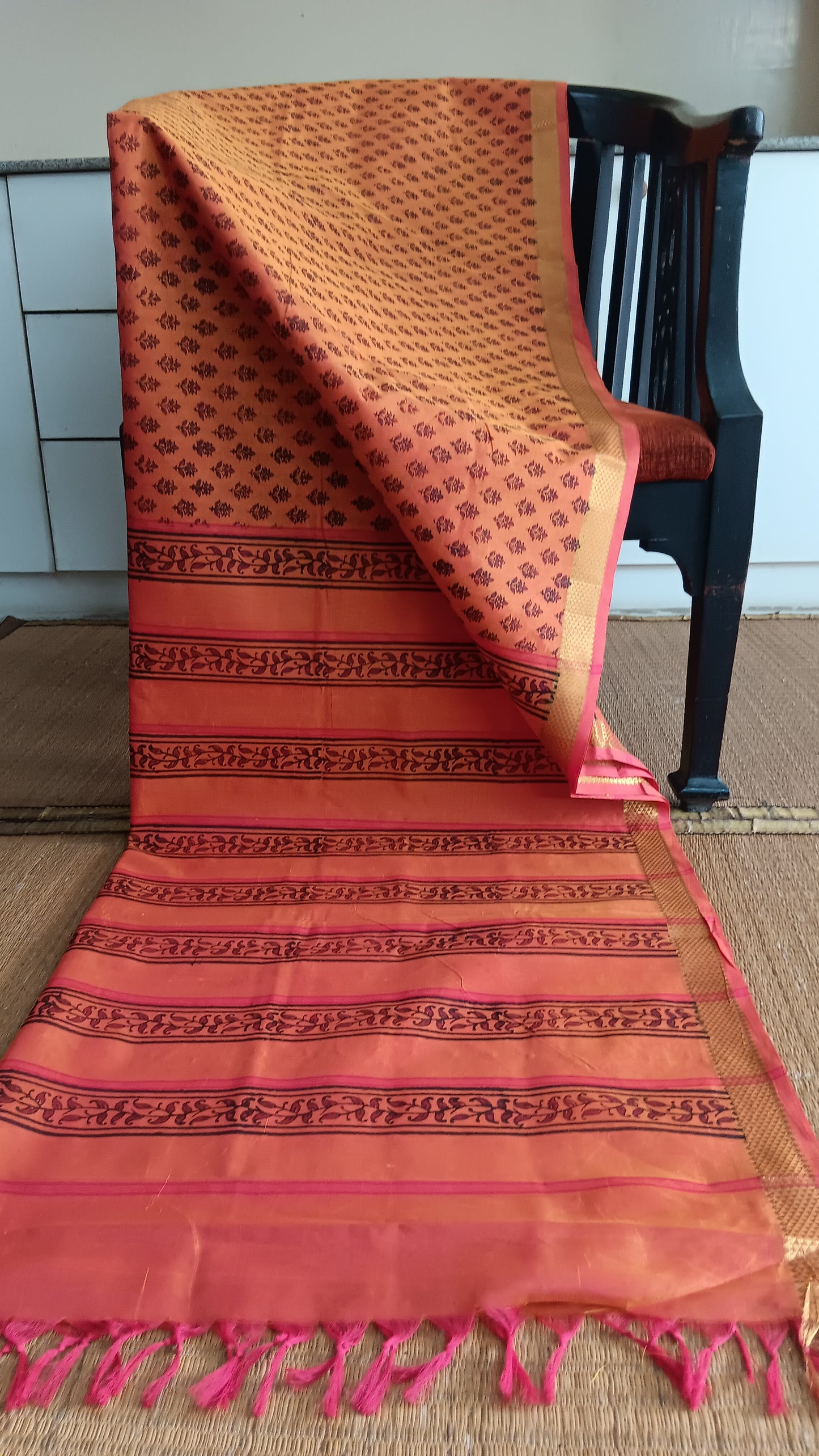 Floral motifs silk cotton saree (SC2-446)