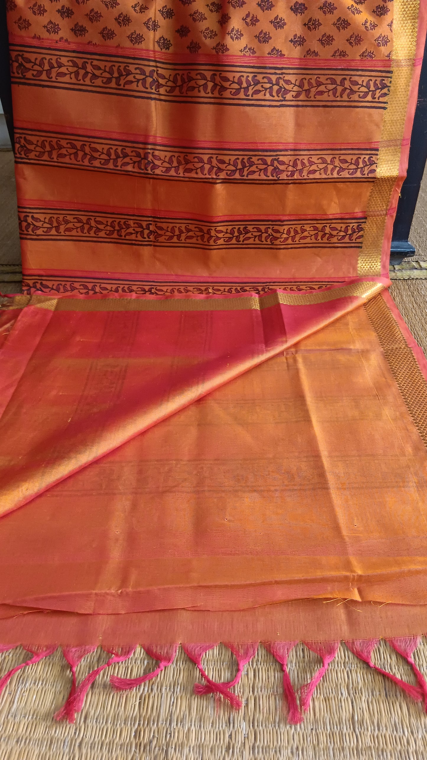 Floral motifs silk cotton saree (SC2-446)