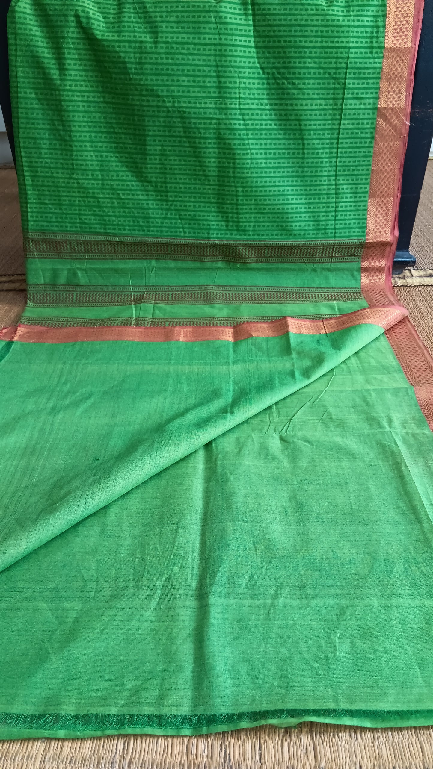 Green mangalgiri cotton saree (MG2-101)