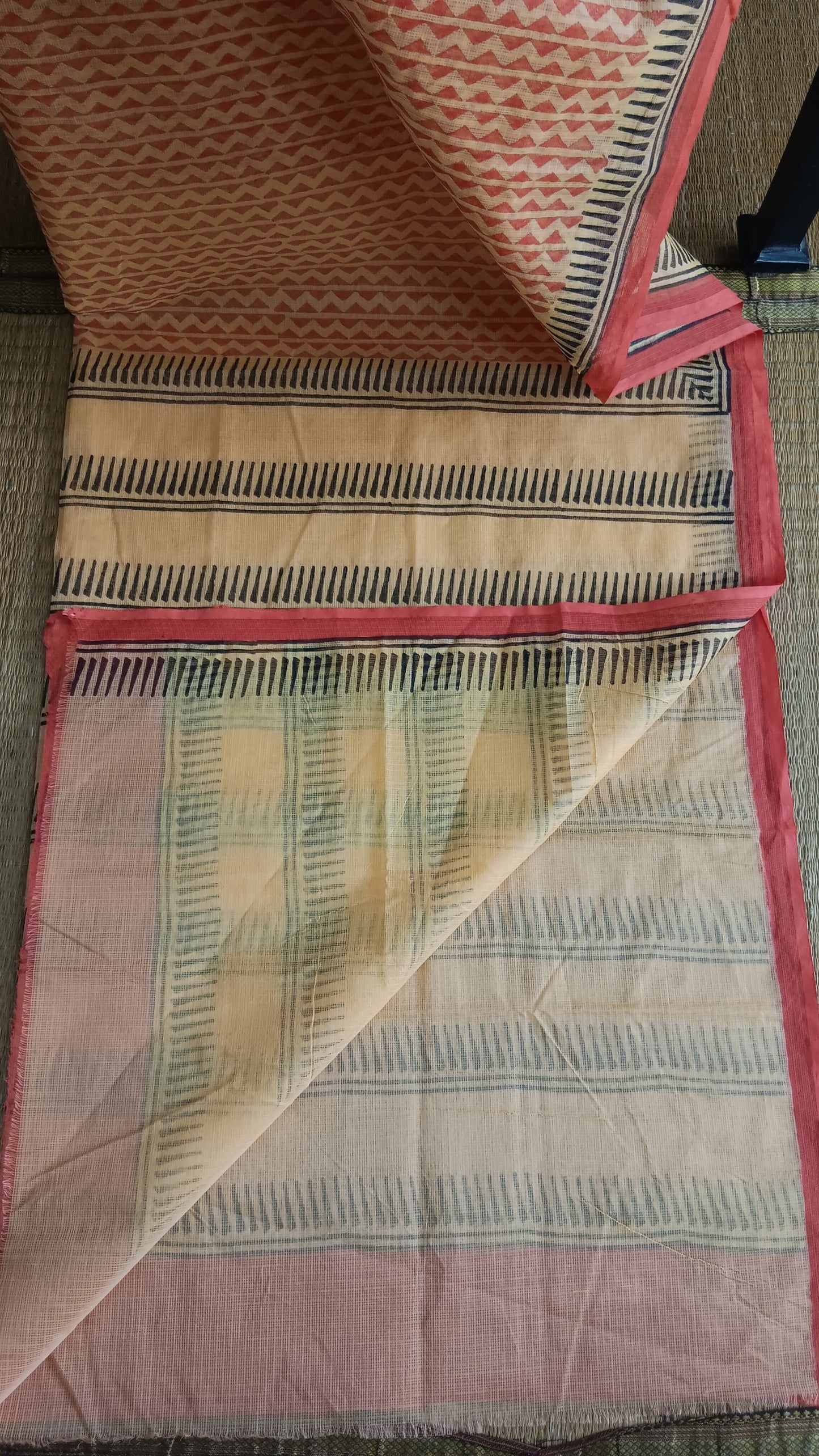 View from the top of the plain blouse of a daily wear kota cotton saree