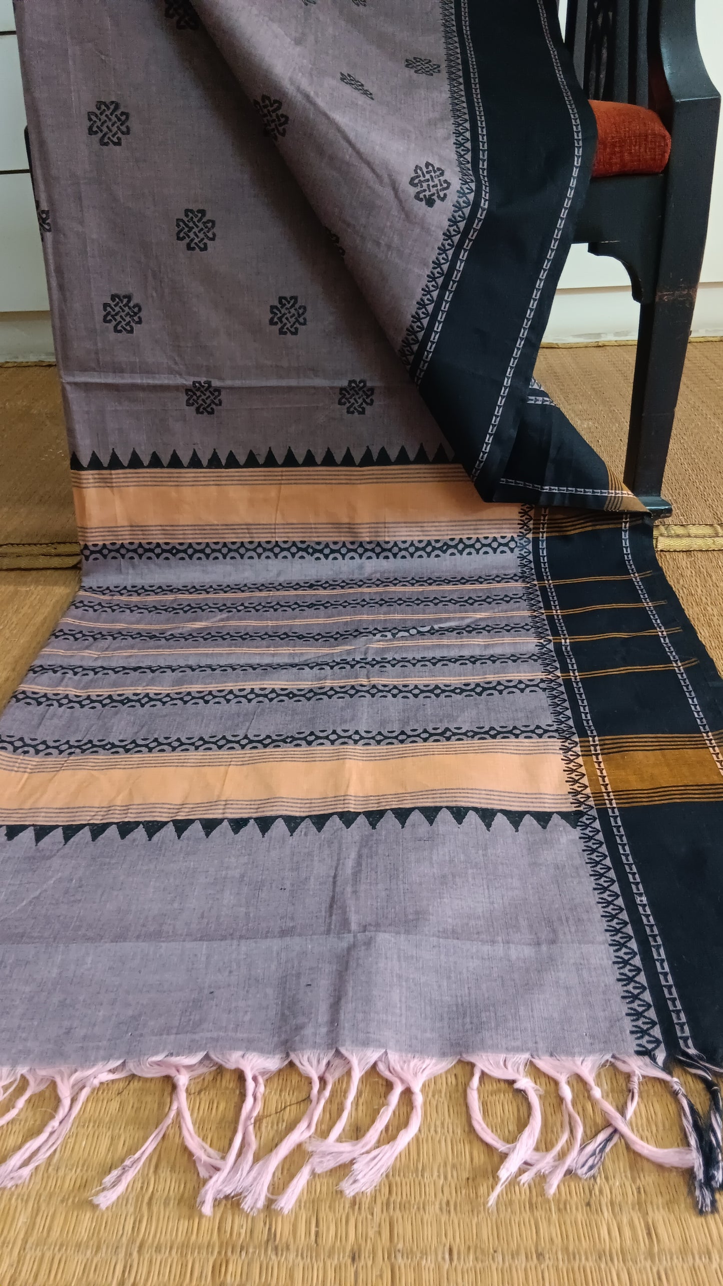 Simple cotton saree for daily use (DW-509)