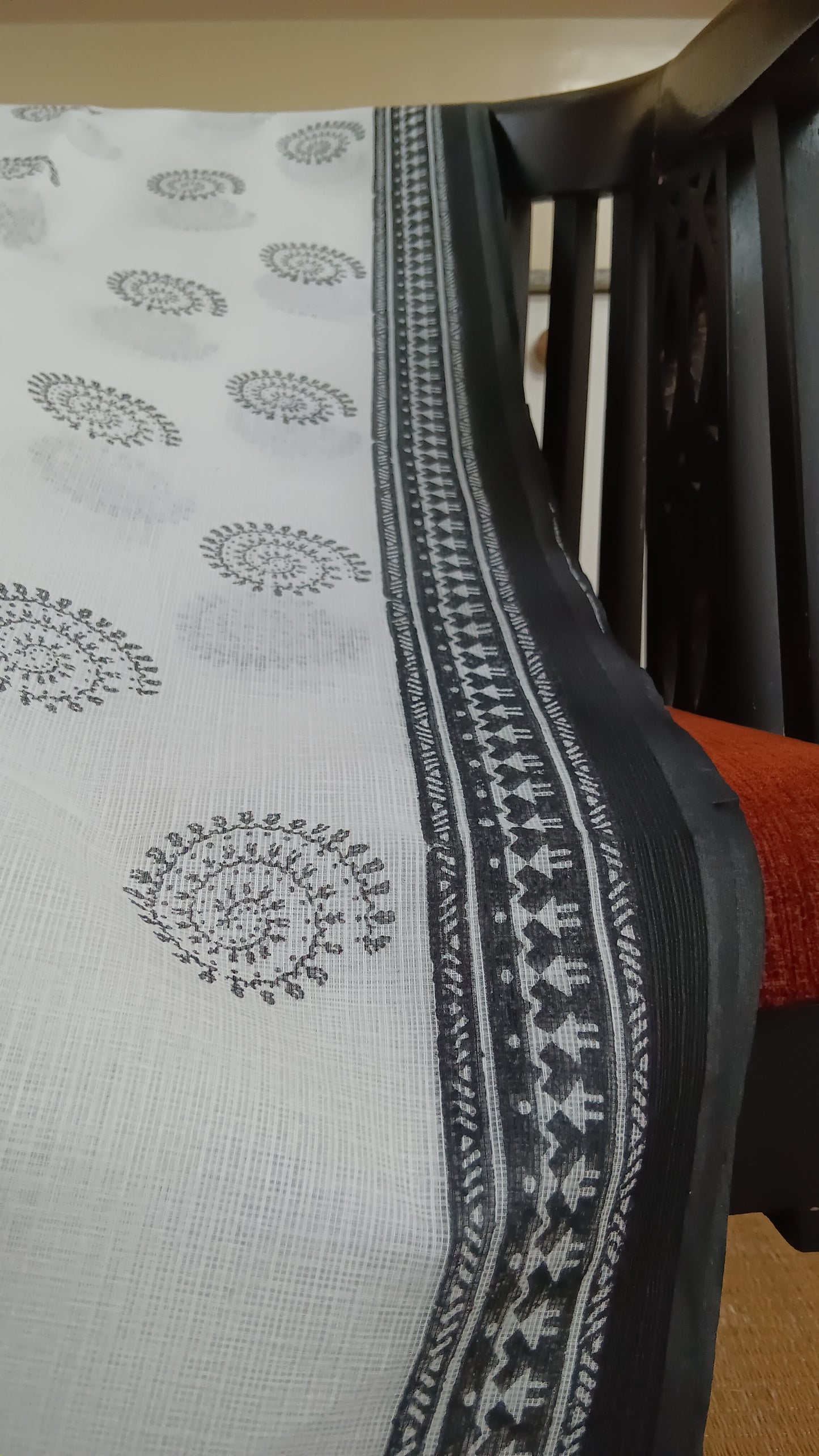 Warli motif black white kota saree (CKT-102)