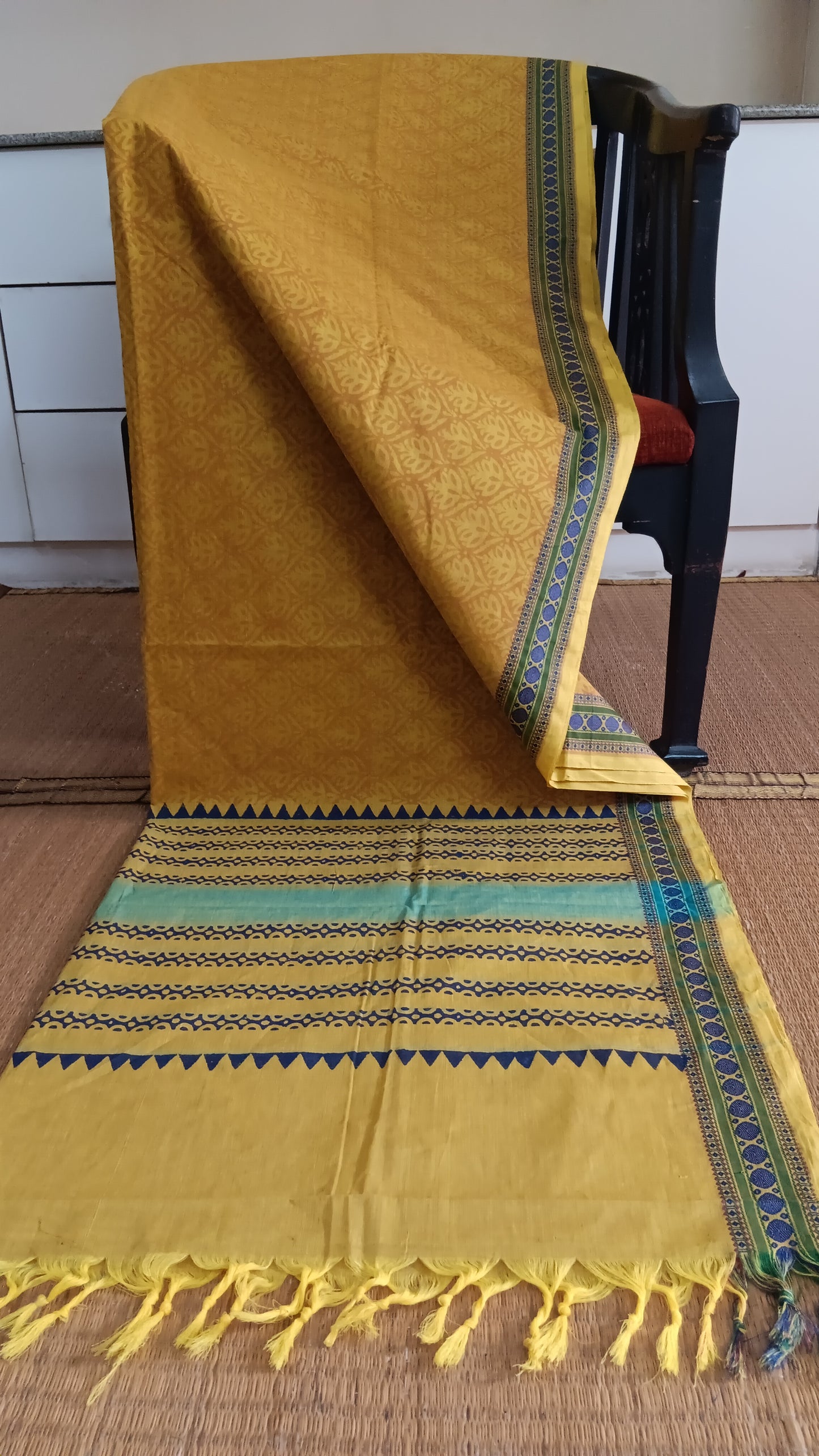 Yellow cotton saree for daily use (DW-505)