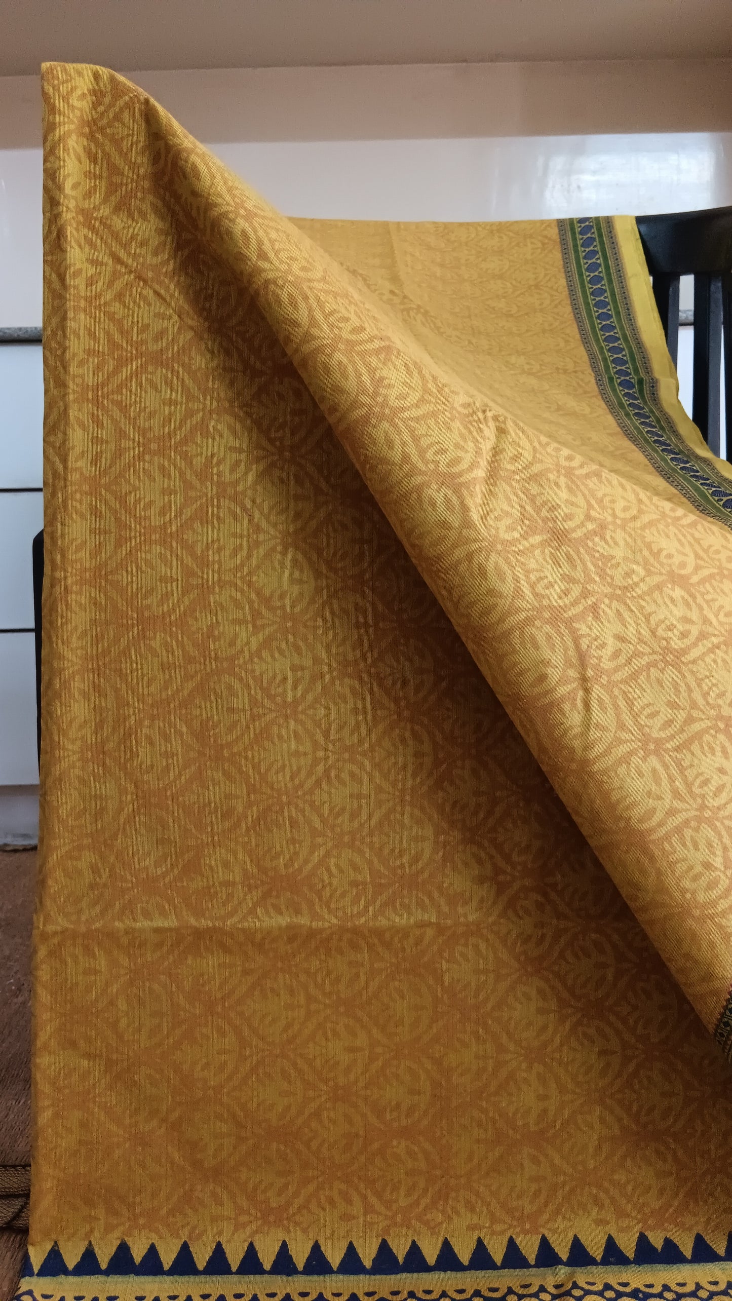 Yellow cotton saree for daily use (DW-505)