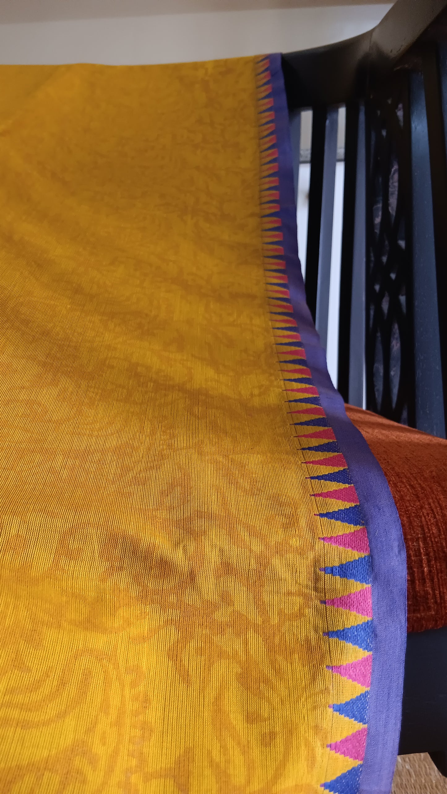 Yellow temple border cotton saree (DW-514)