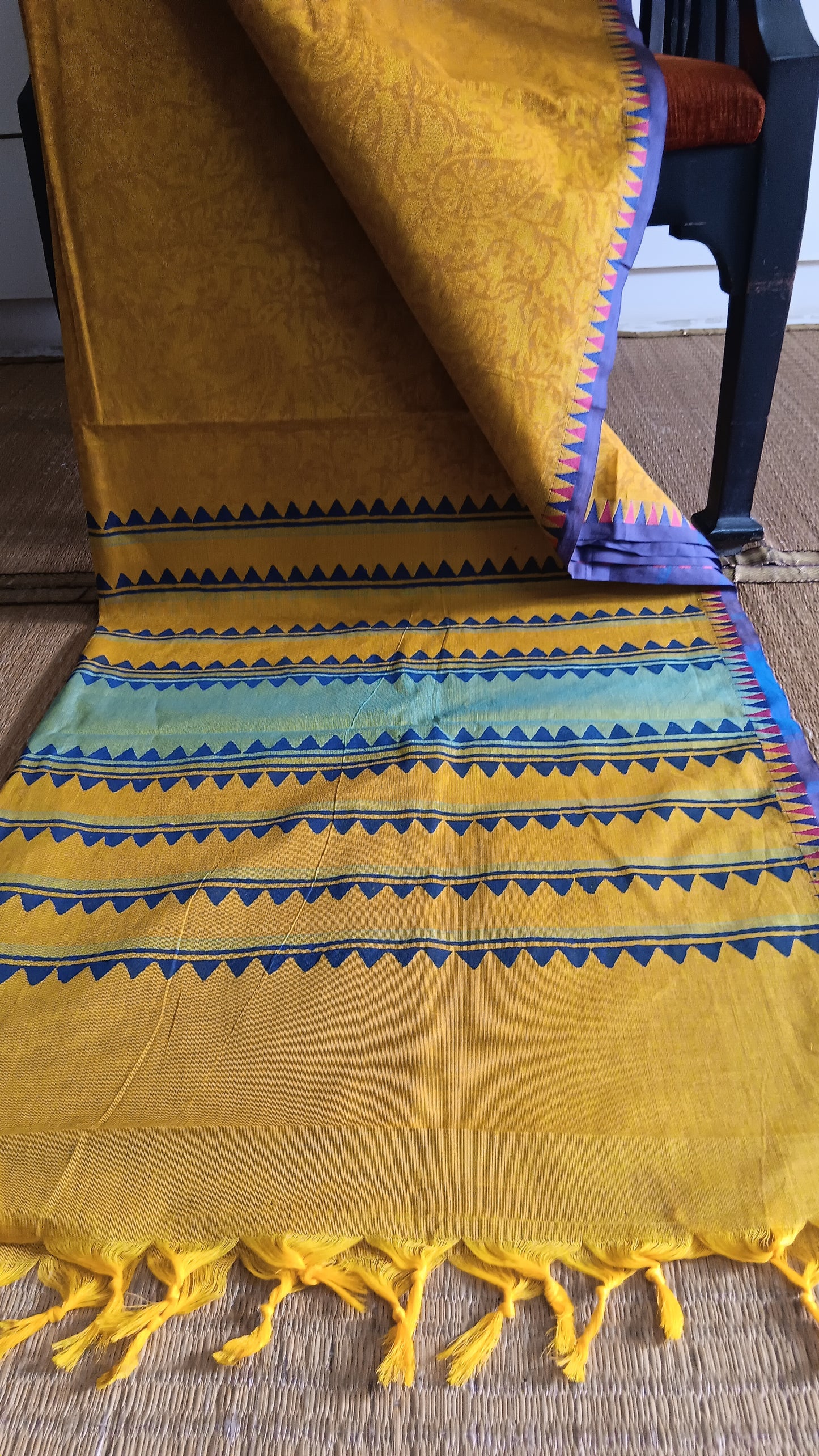 Yellow temple border cotton saree (DW-514)